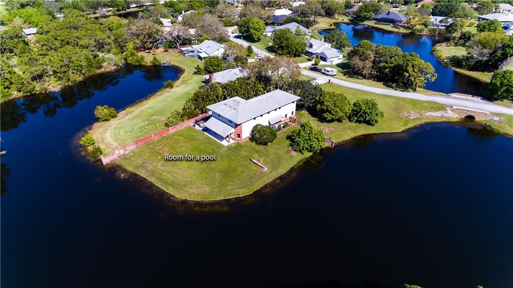 COUNTRY COVE - Residential