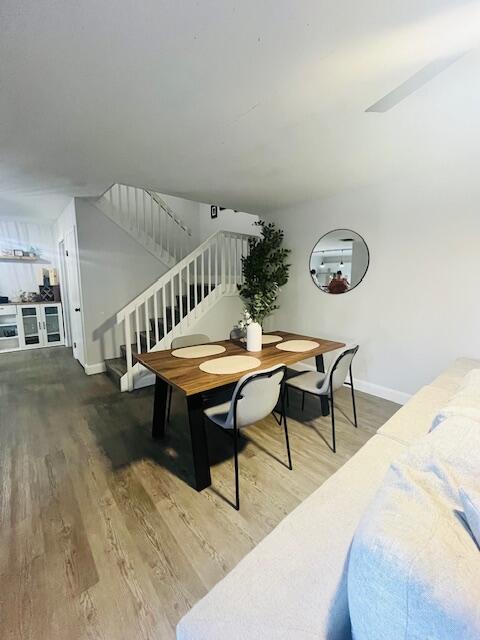 VILLAGE OF SANDALWOOD LAKES SOUTH - Residential