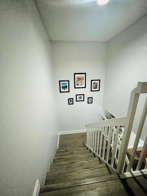 VILLAGE OF SANDALWOOD LAKES SOUTH - Residential