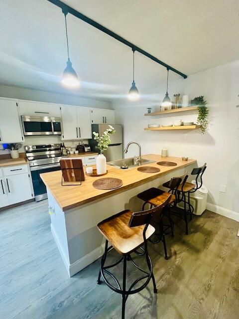 5902 59th Way West Palm Beach FL 33409