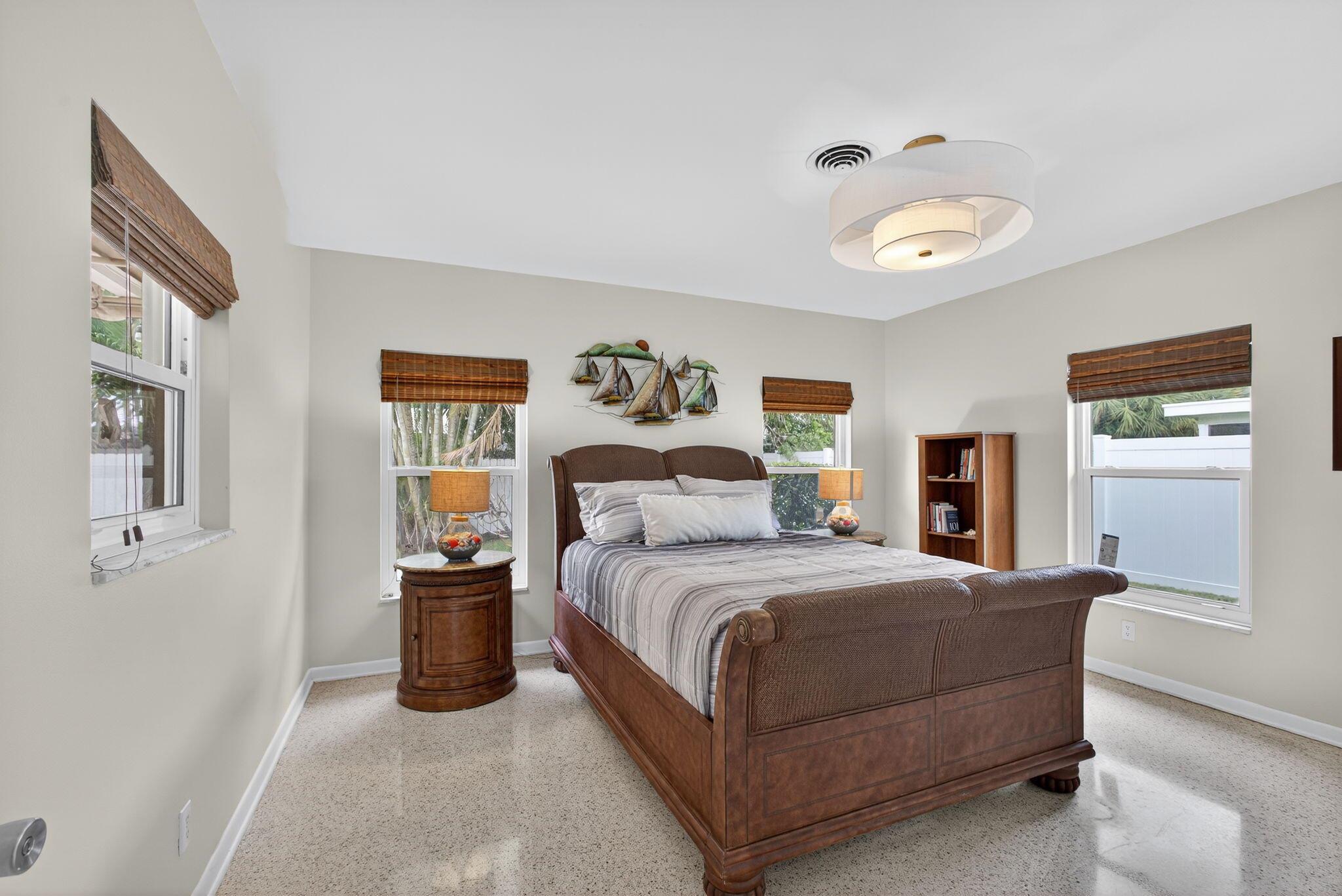 PALM BEACH ISLES 2 - Residential Lease