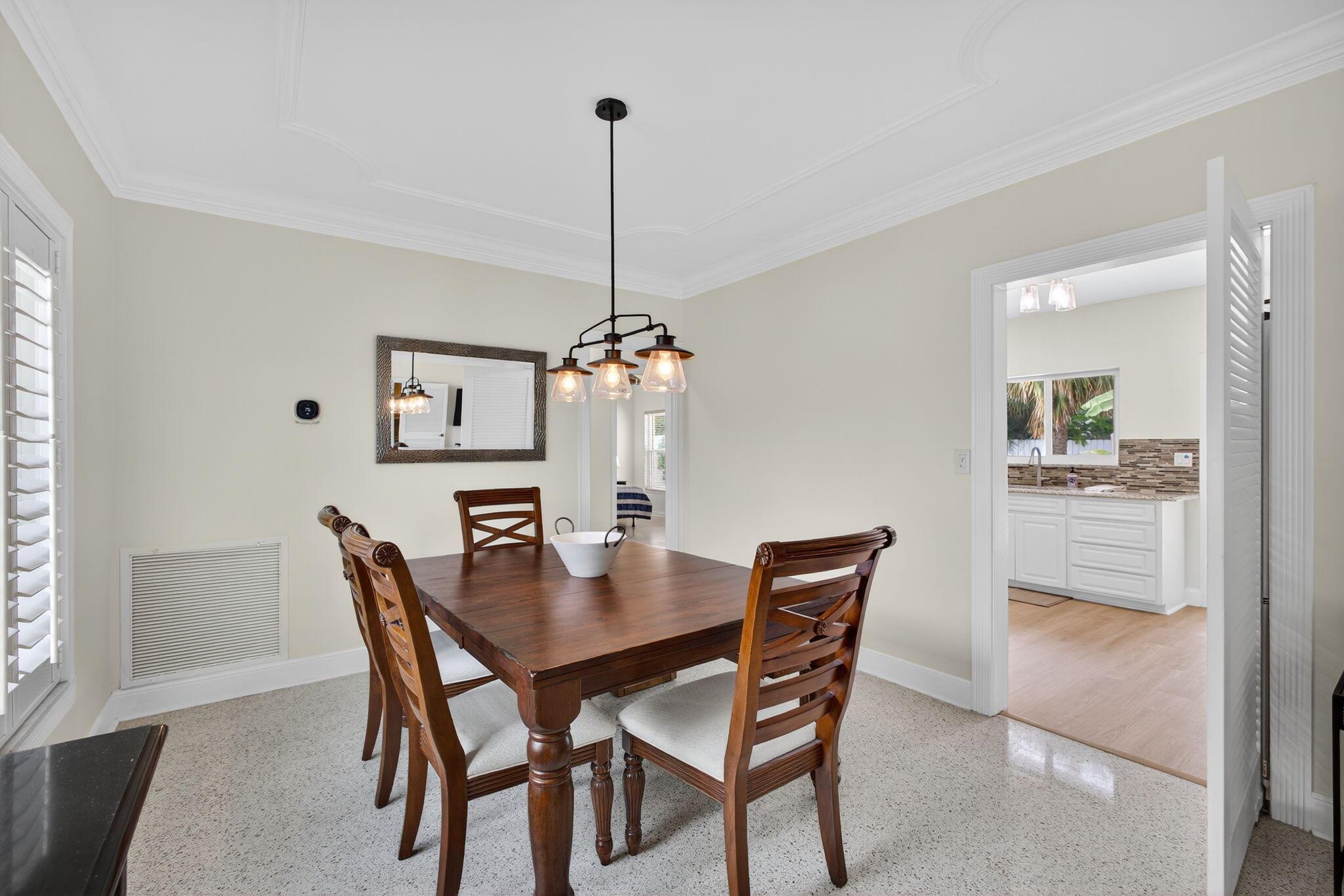 PALM BEACH ISLES 2 - Residential Lease