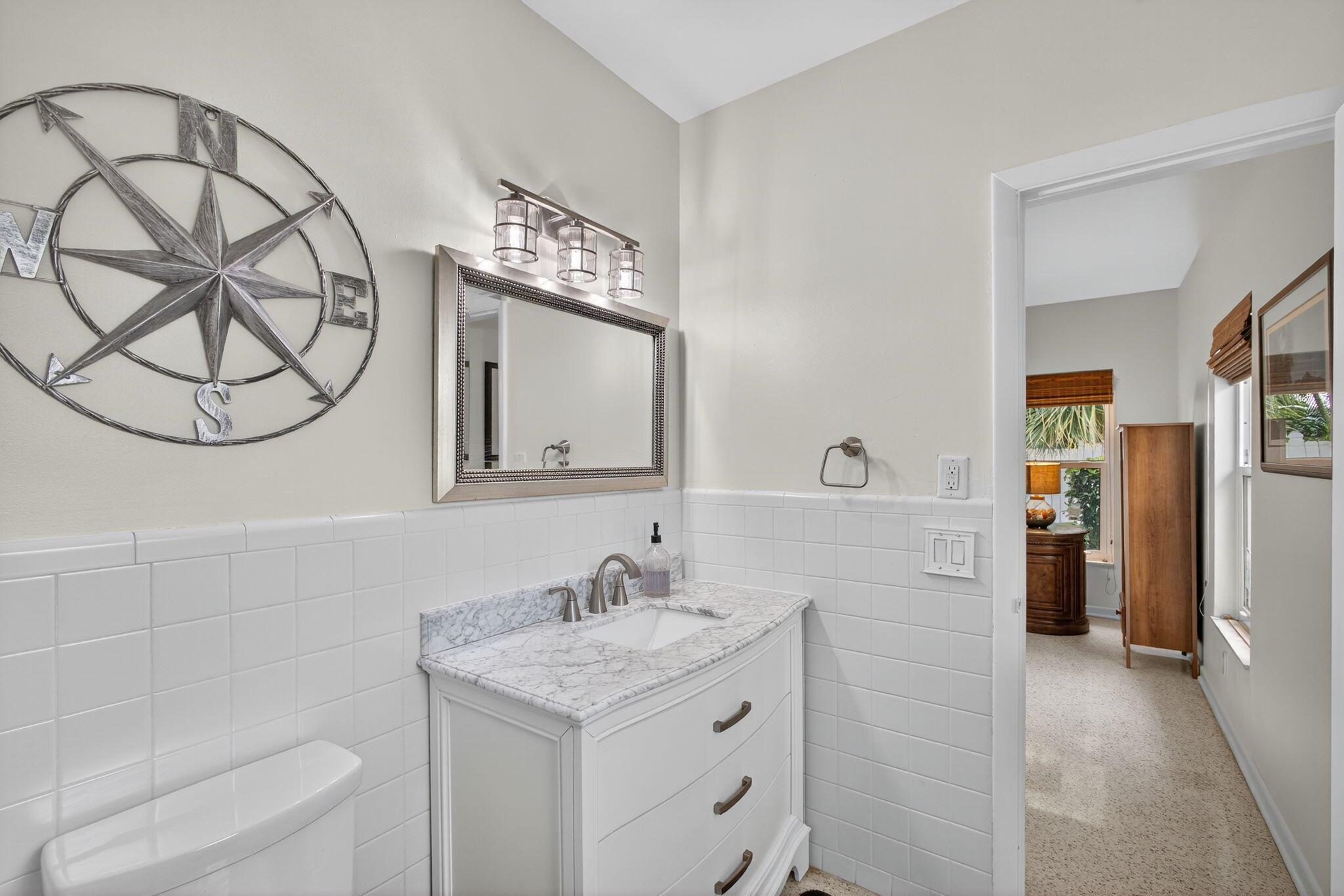PALM BEACH ISLES 2 - Residential Lease