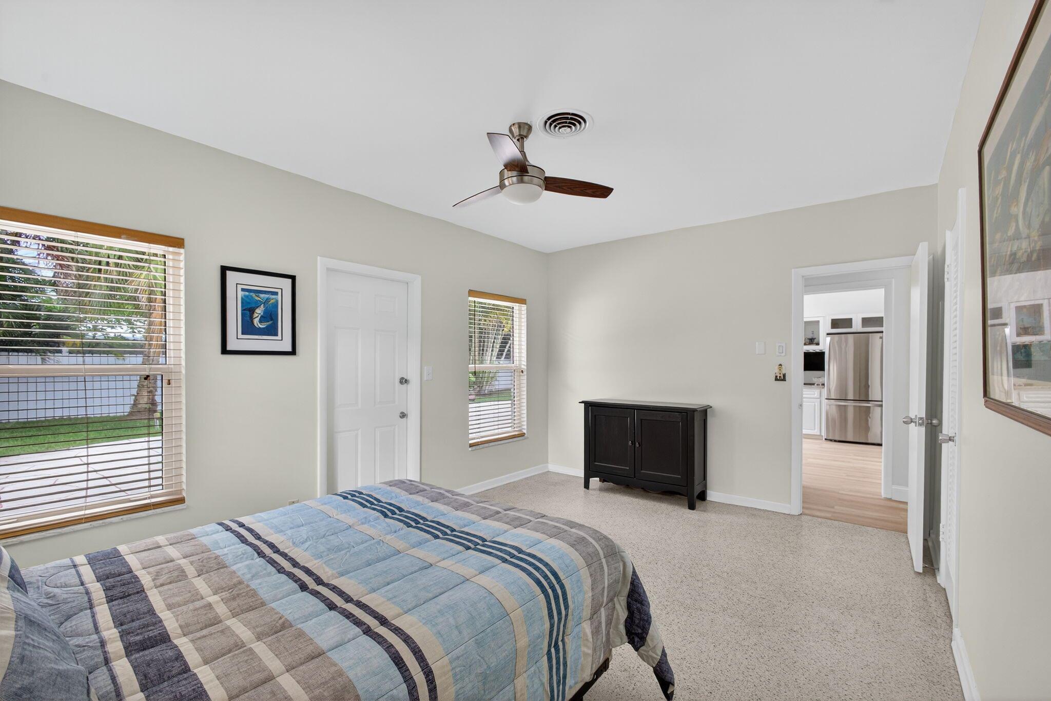 PALM BEACH ISLES 2 - Residential Lease
