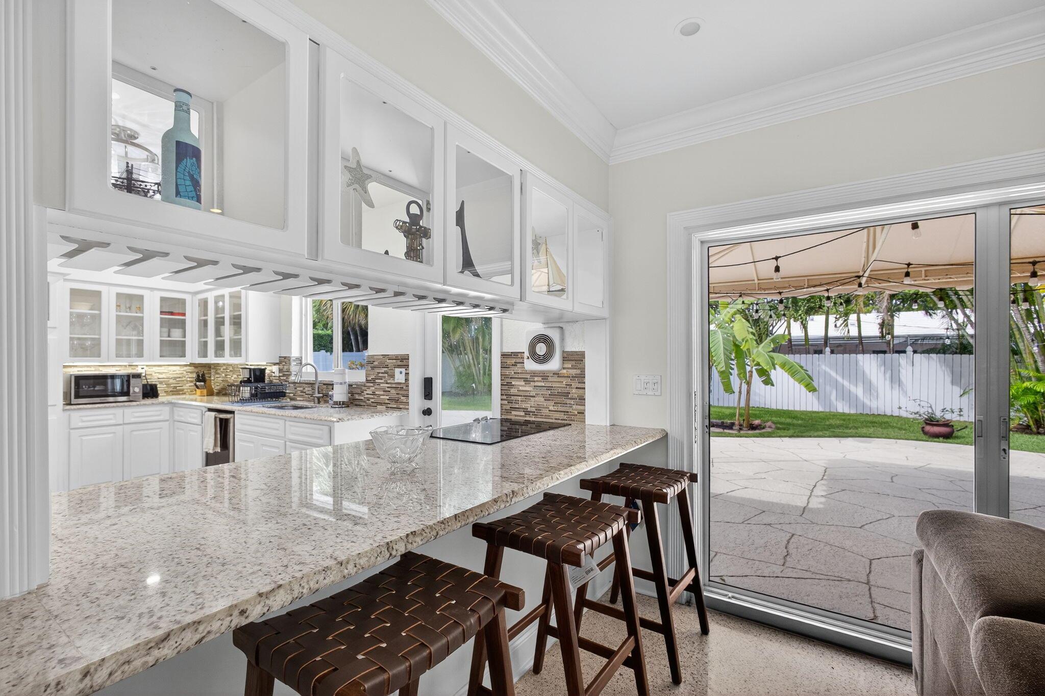 PALM BEACH ISLES 2 - Residential Lease