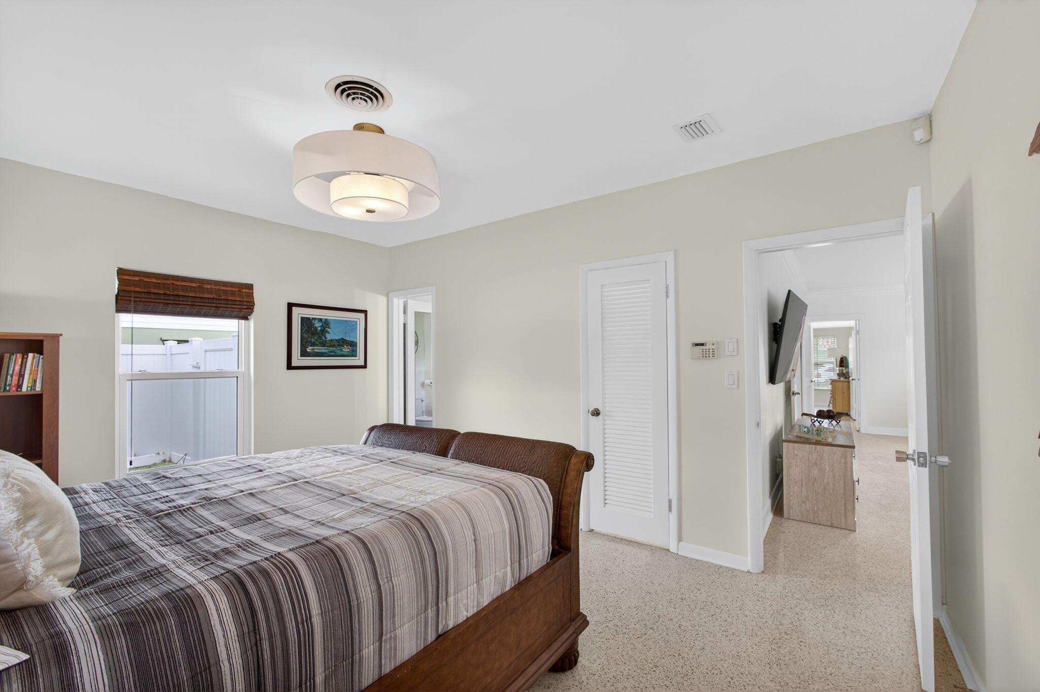 PALM BEACH ISLES 2 - Residential Lease