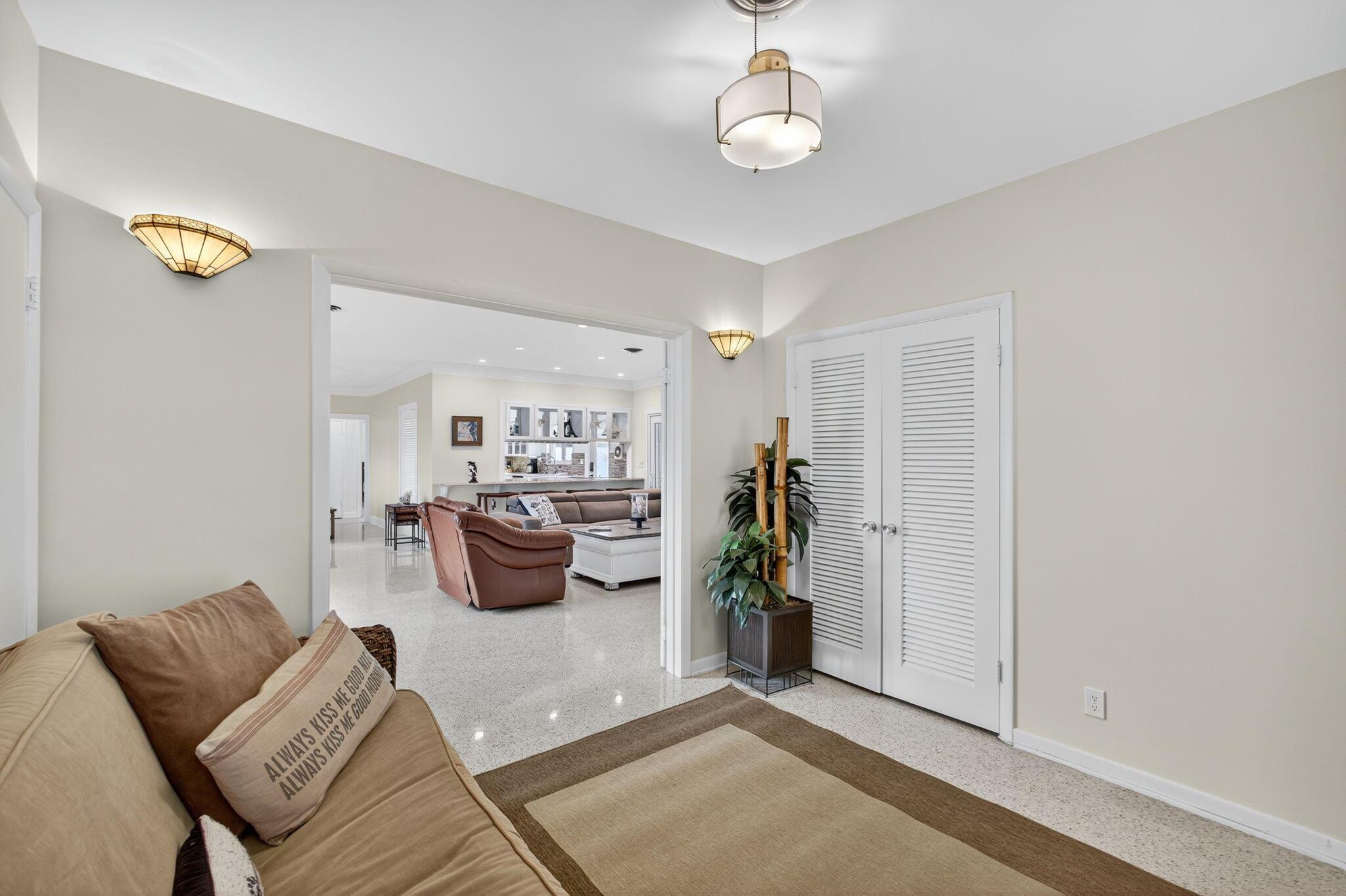 PALM BEACH ISLES 2 - Residential Lease