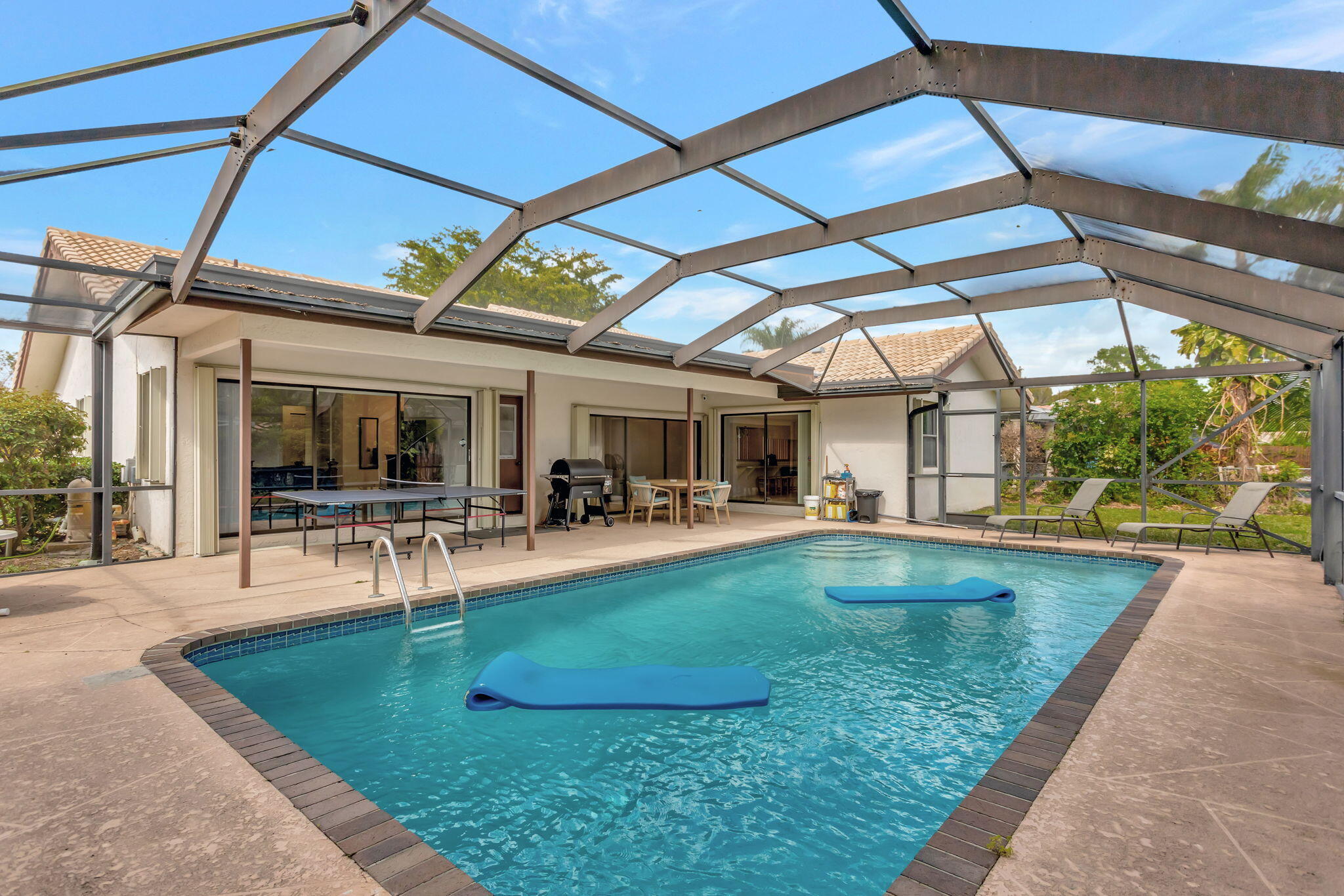 CYPRESS RUN - Residential