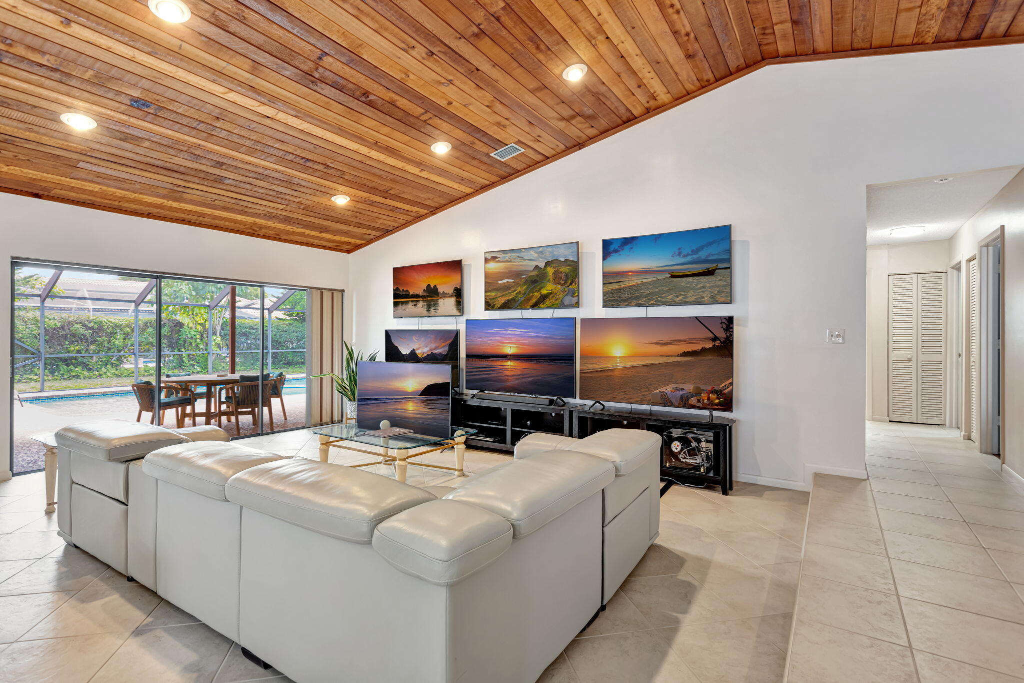 CYPRESS RUN - Residential