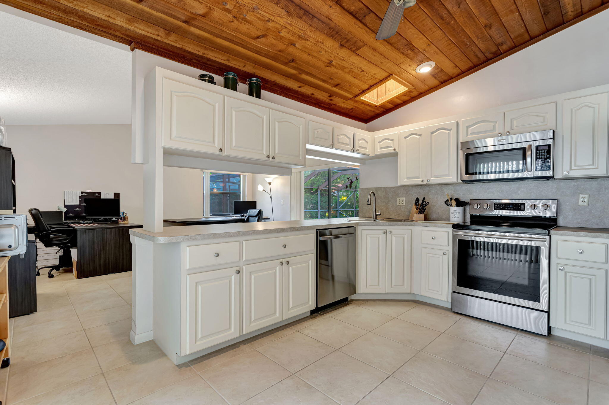 CYPRESS RUN - Residential