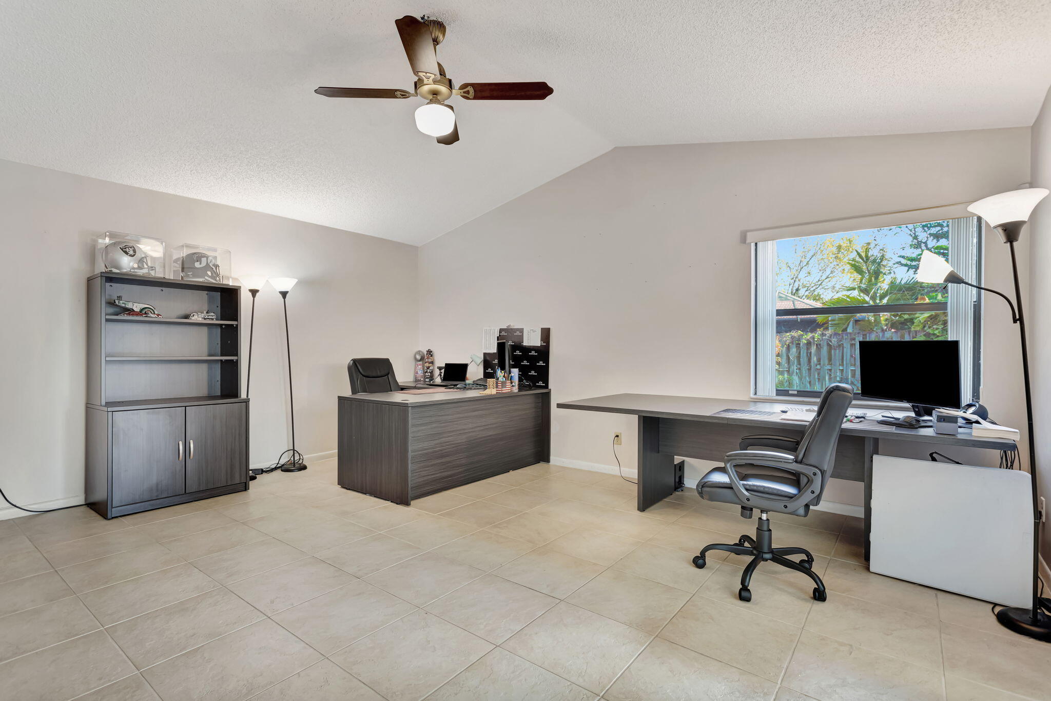 CYPRESS RUN - Residential