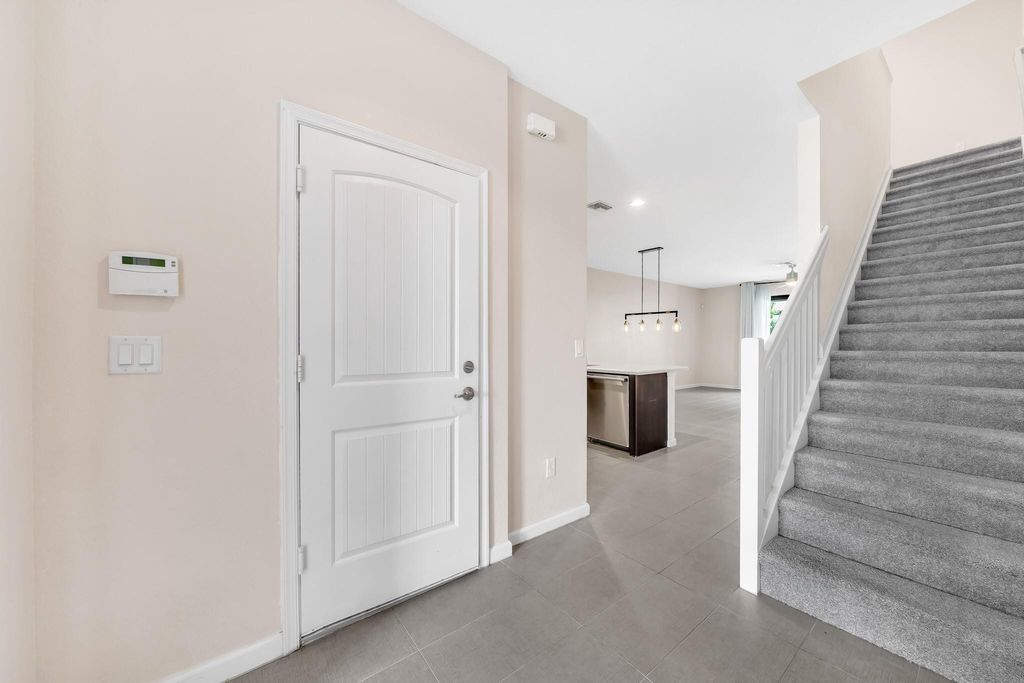 Photo of 4208 N Dixie Highway #25, Oakland Park, FL 33334 (MLS # F10504343)