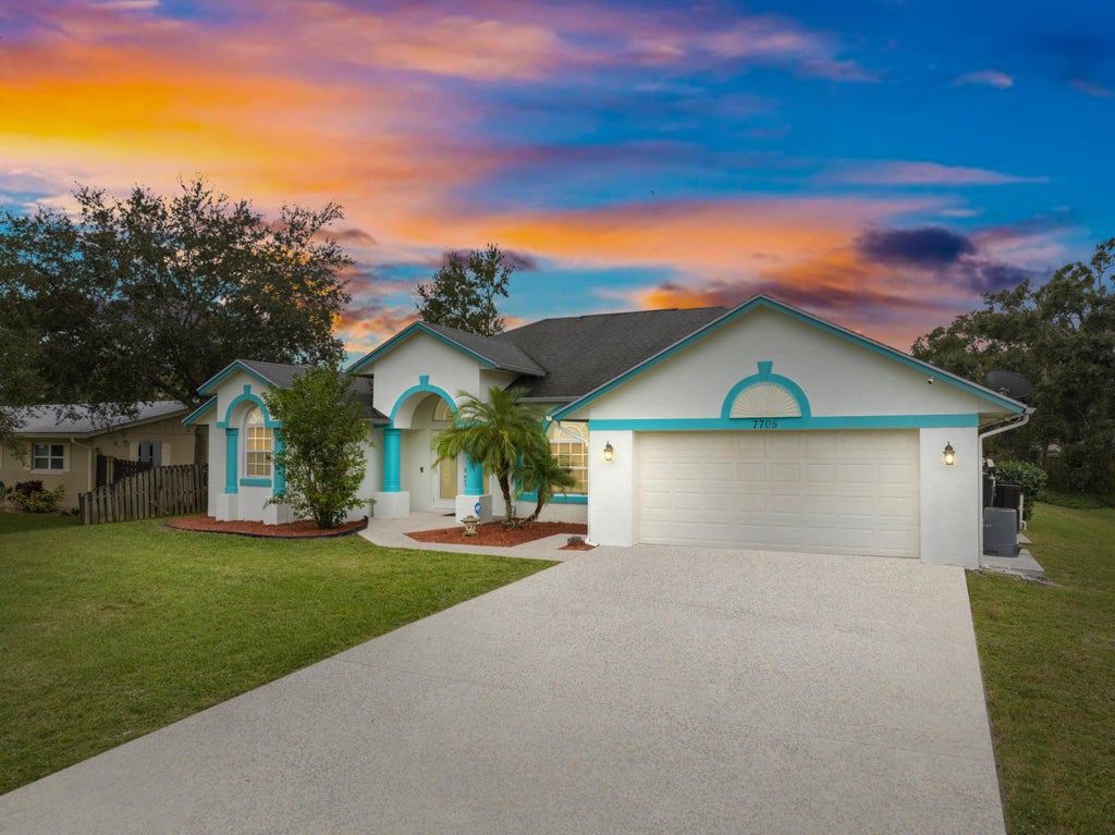 Photo of 7705 Banyan Street, Fort Pierce, FL 34951 (MLS # R11041530)