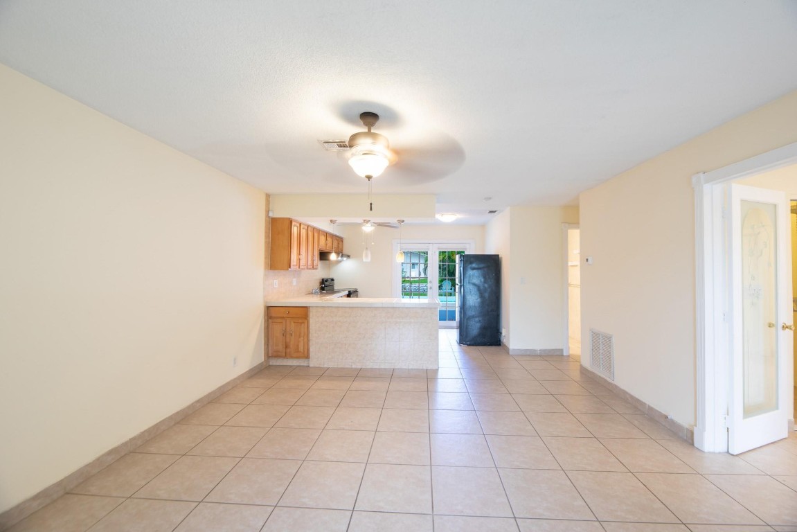 Coral Heights Sec 3 47-19 - Residential Income