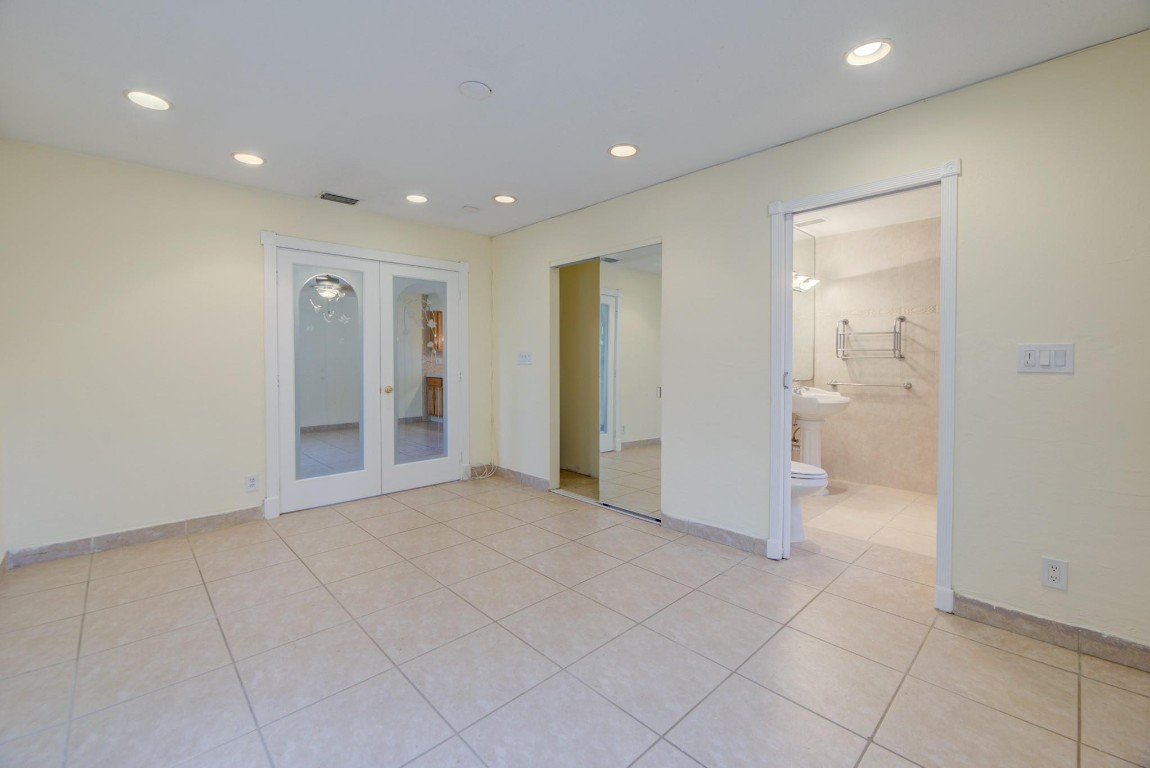 Coral Heights Sec 3 47-19 - Residential Income