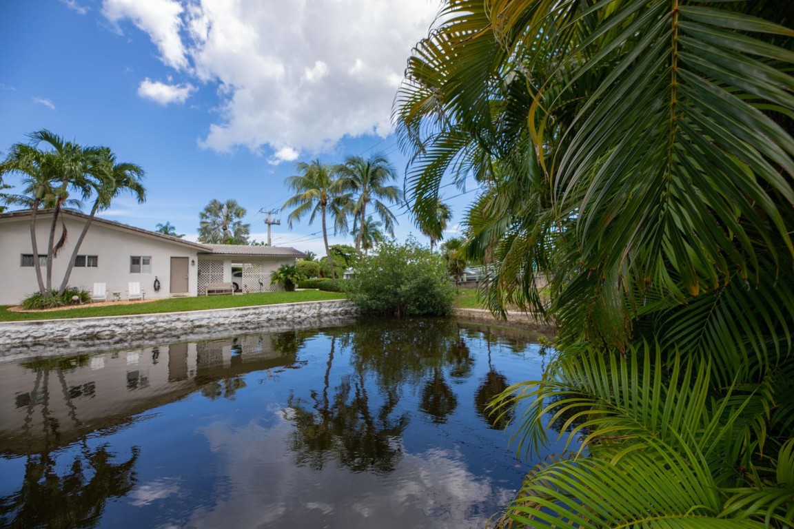 Coral Heights Sec 3 47-19 - Residential Income