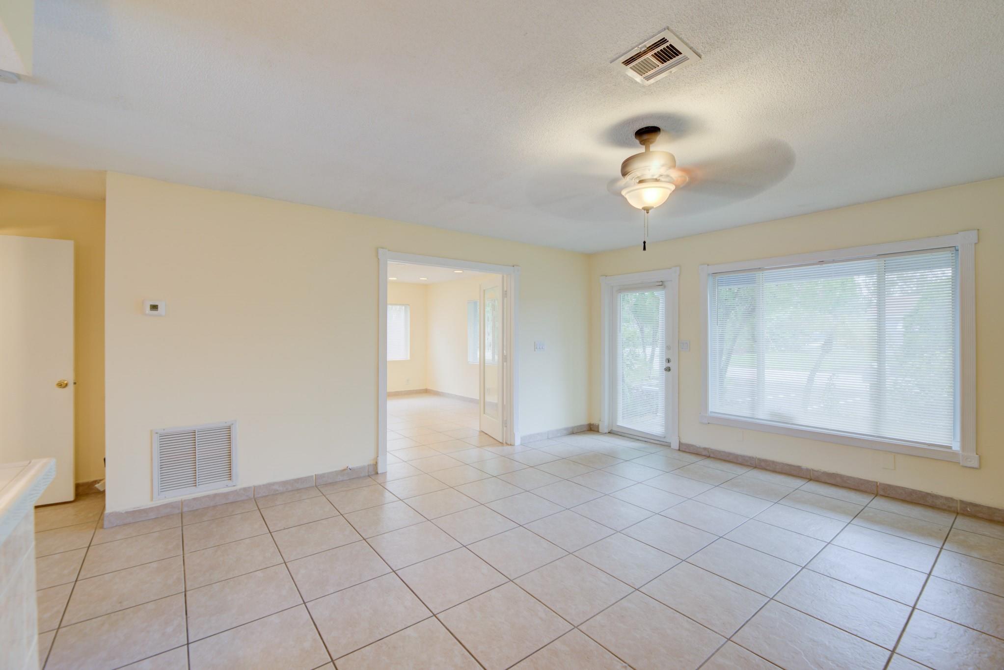 Coral Heights Sec 3 47-19 - Residential Income