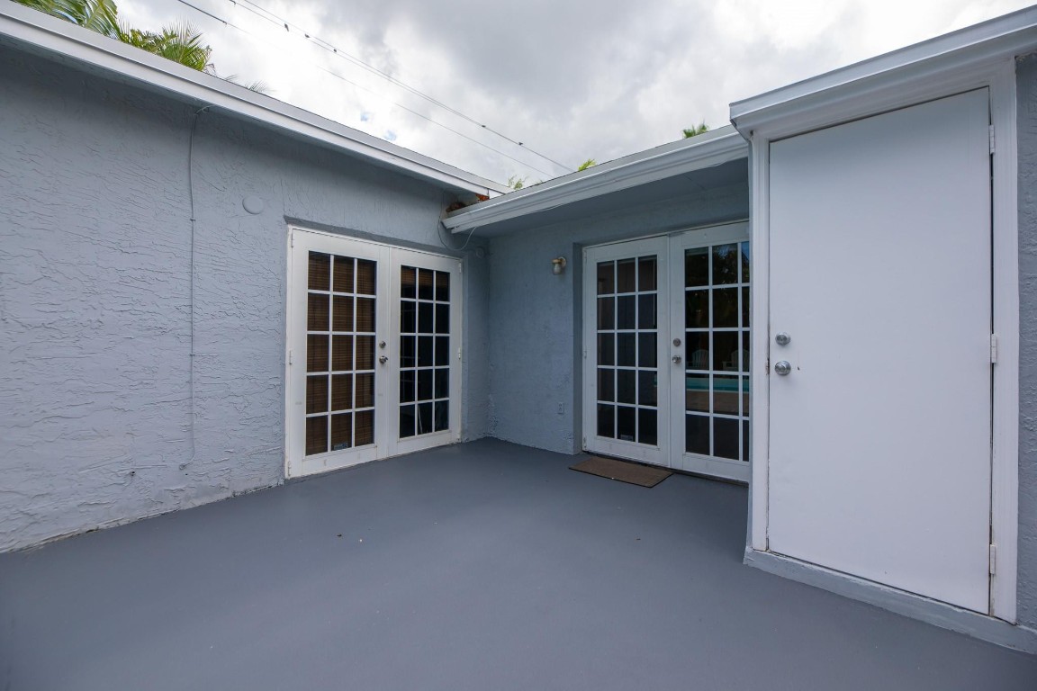 Coral Heights Sec 3 47-19 - Residential Income