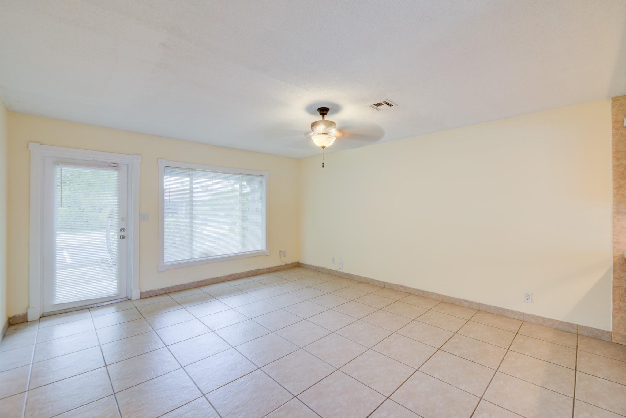 Coral Heights Sec 3 47-19 - Residential Income