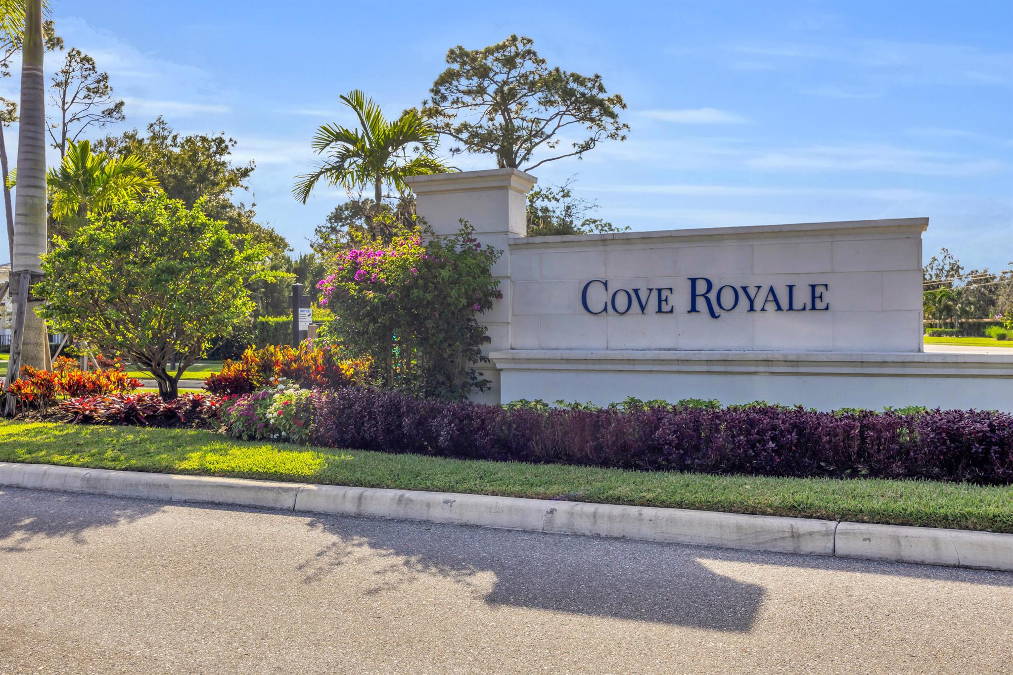 COVE ROYALE PUD PHASE 1 - Residential