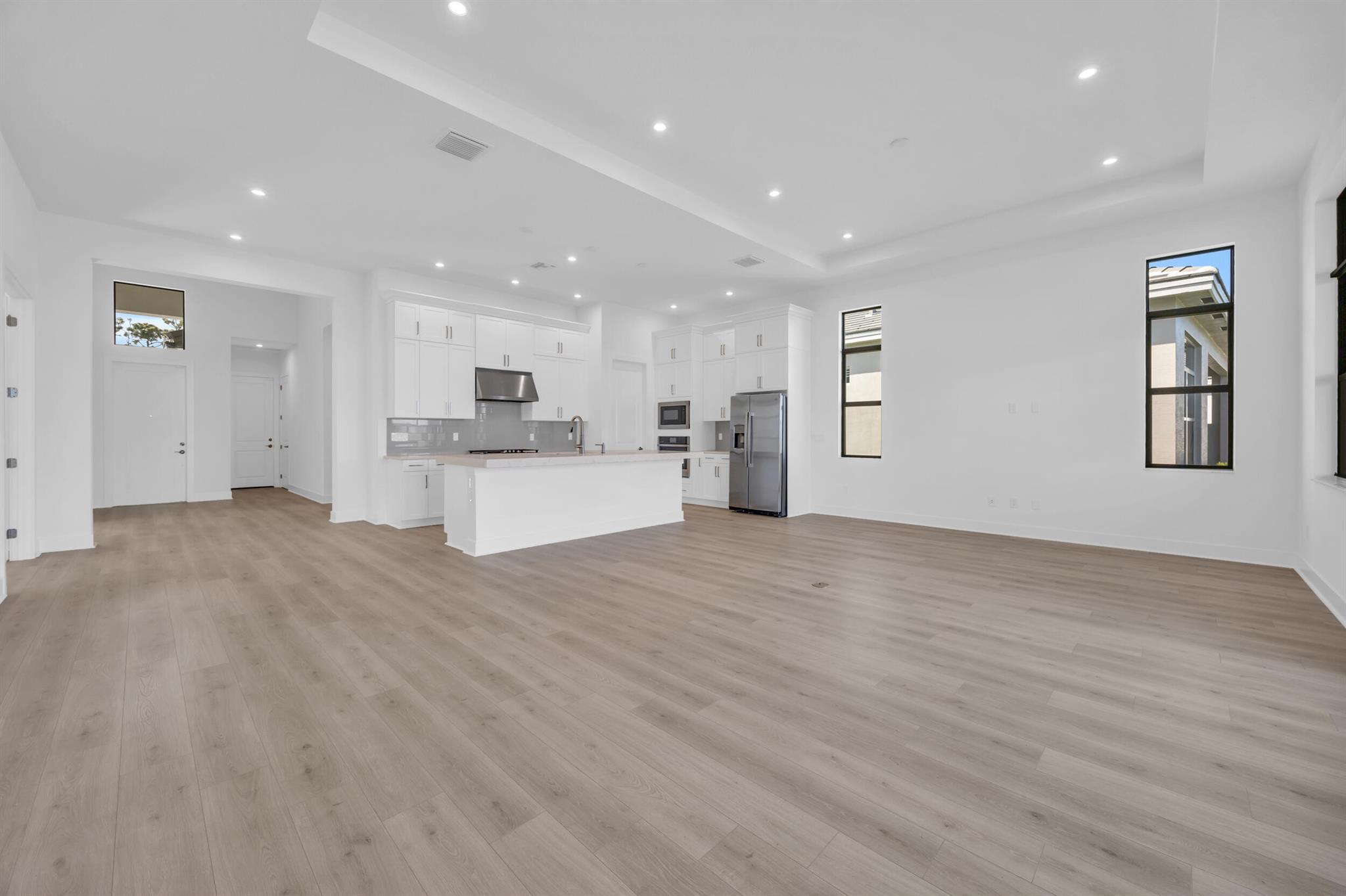 COVE ROYALE PUD PHASE 1 - Residential