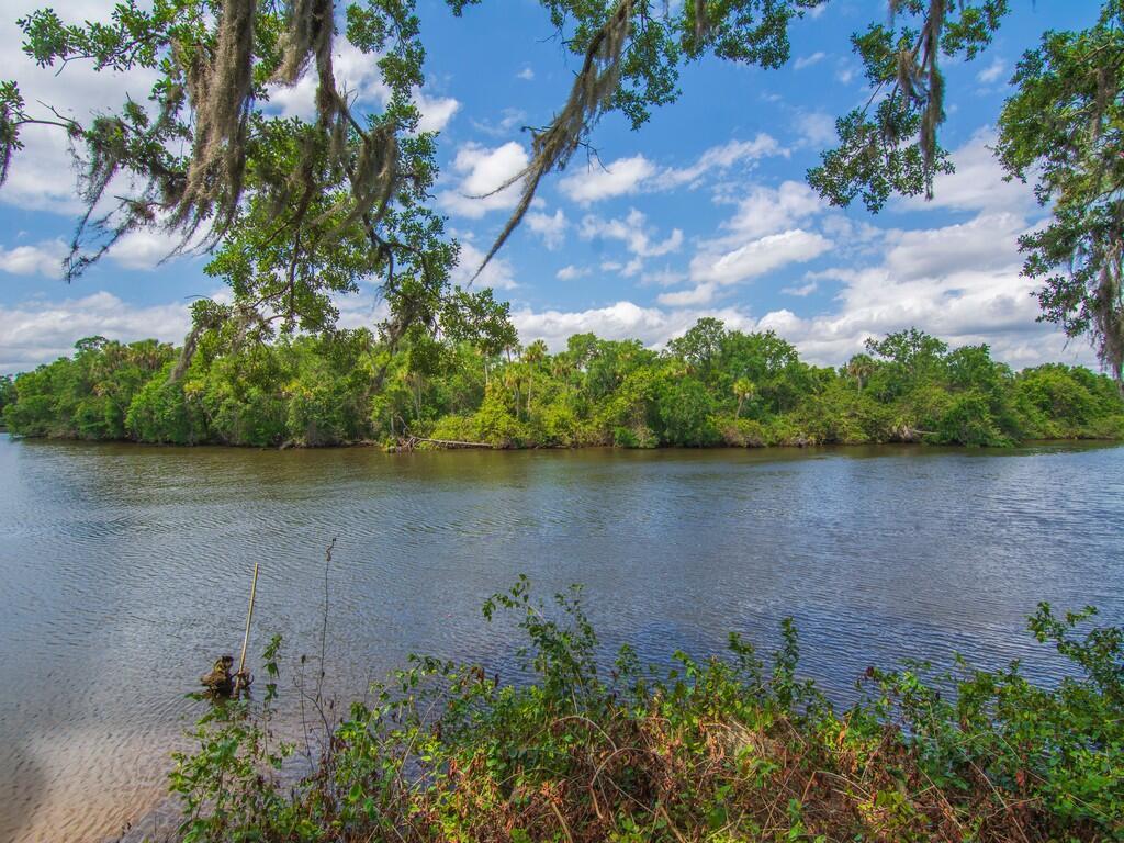 Spanish Lakes Riverfront - Residential