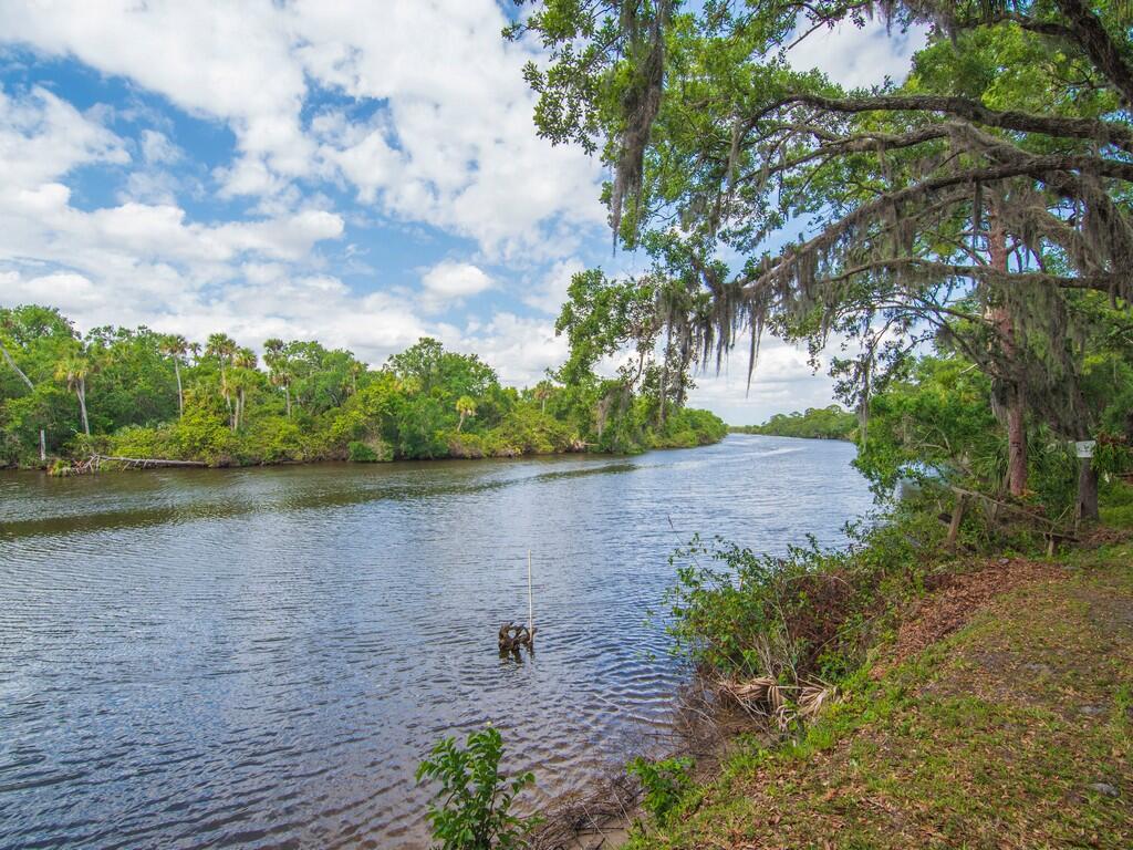 Spanish Lakes Riverfront - Residential