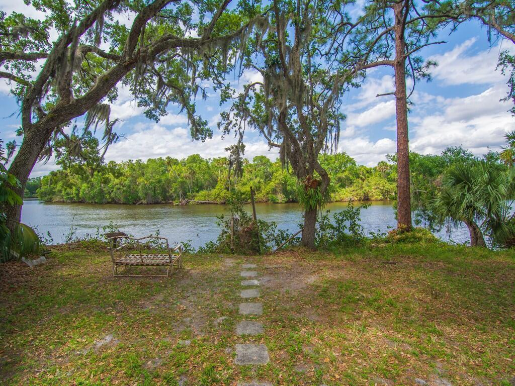 Spanish Lakes Riverfront - Residential