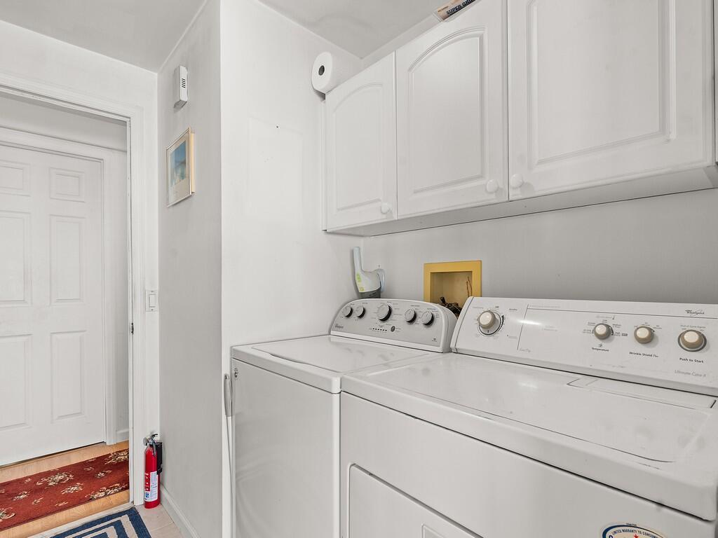 Spanish Lakes Riverfront - Residential