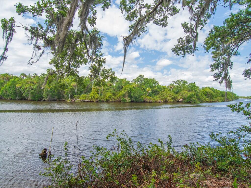 Spanish Lakes Riverfront - Residential