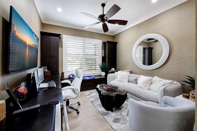 PALM HARBOR - Residential