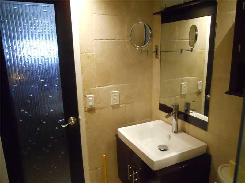 Cross Fox Condo - Residential Lease