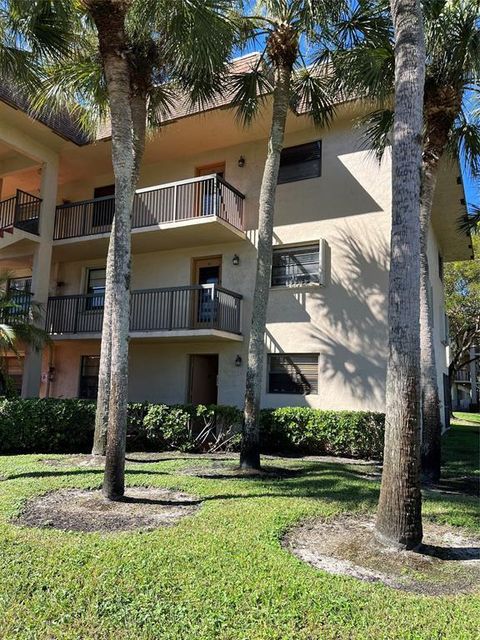 6085 N Sabal Palm Boulevard 109 Tamarac FL 33319