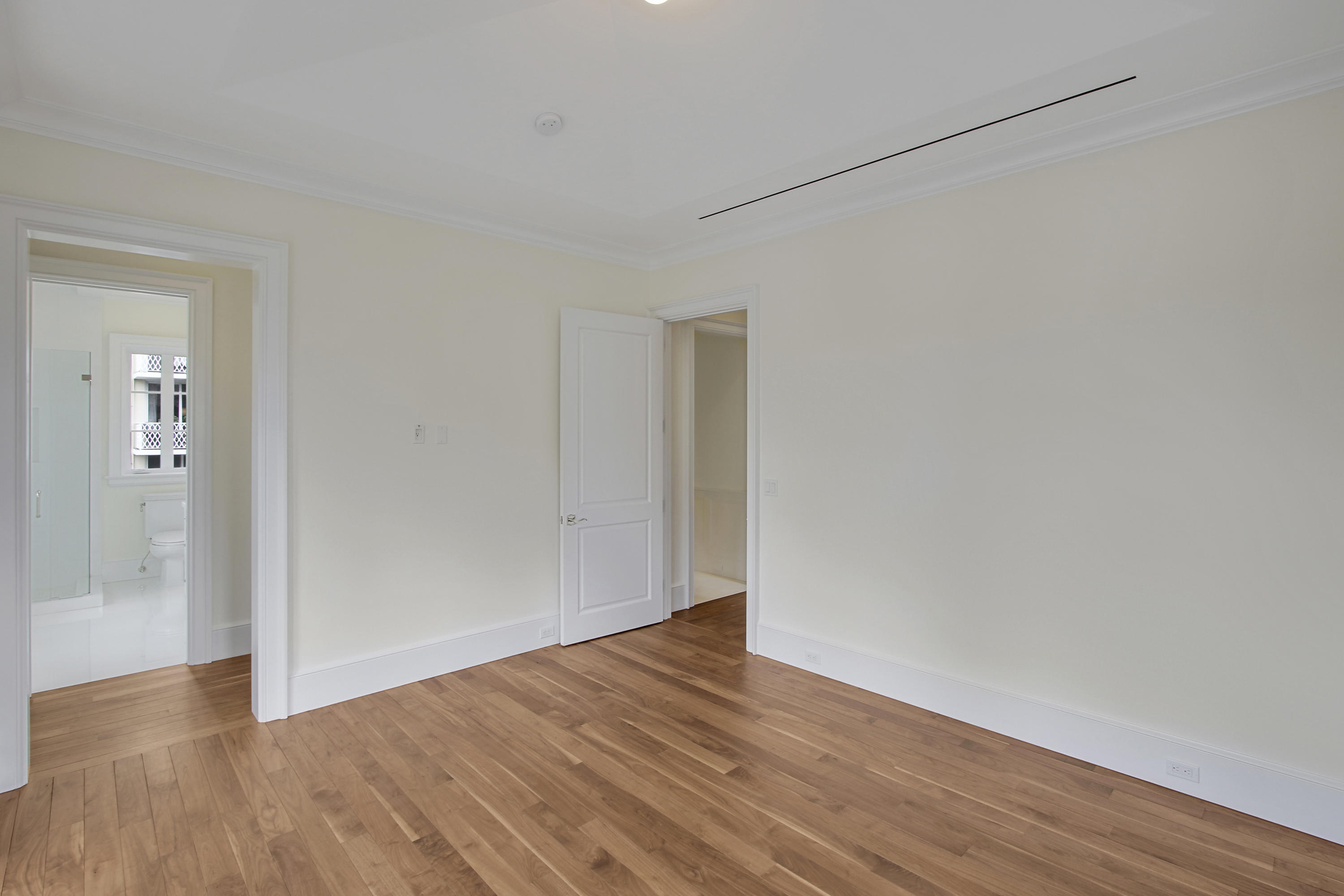 ROYAL PARK - Residential