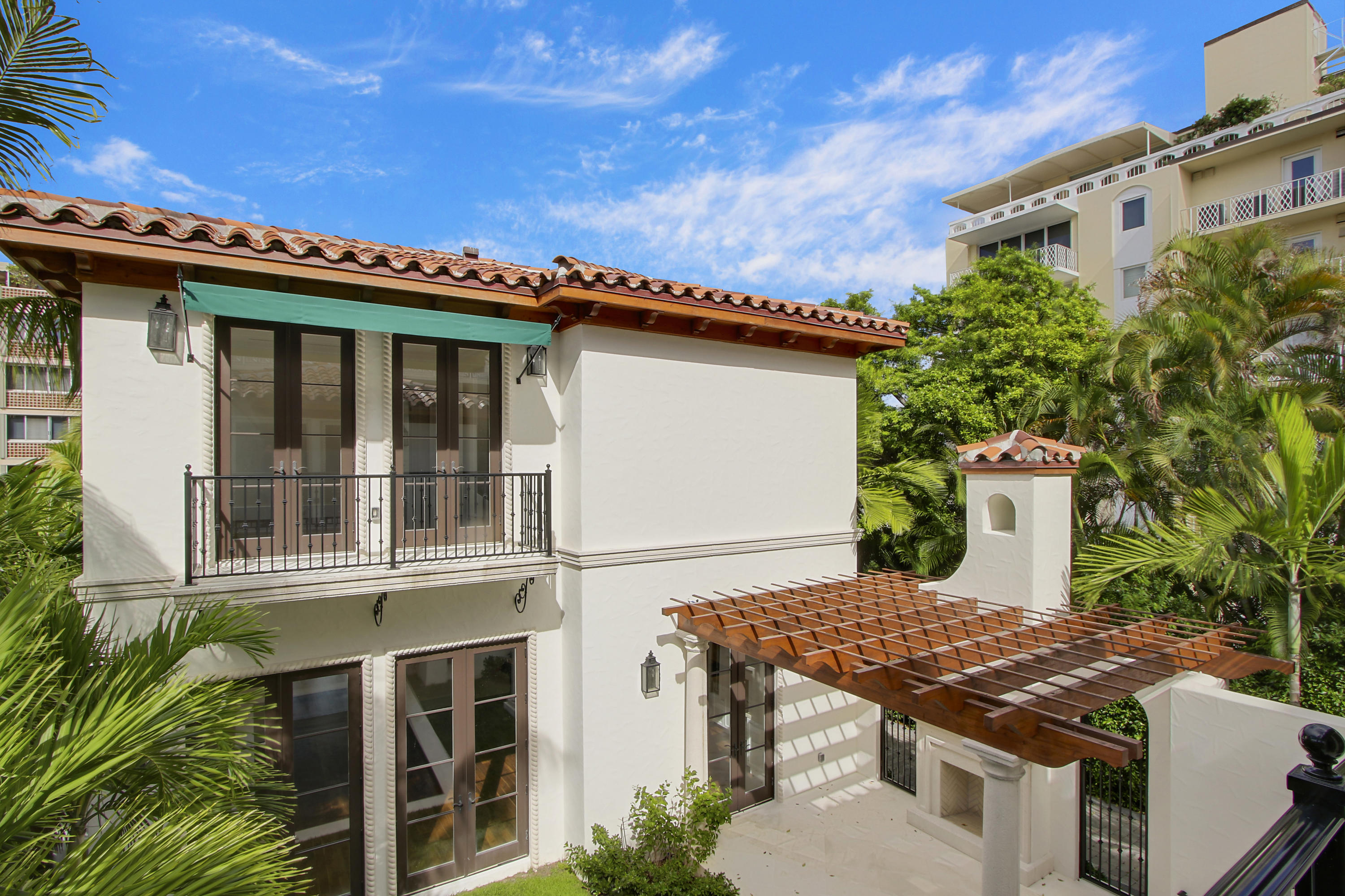 ROYAL PARK - Residential