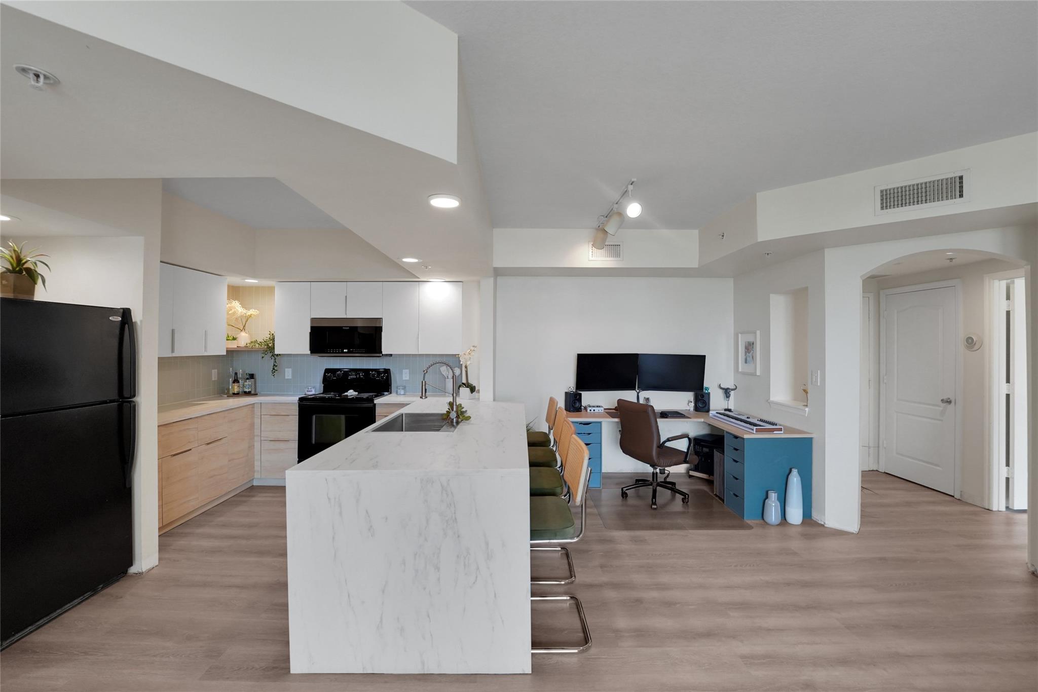 The Waverly at Las Olas - Residential