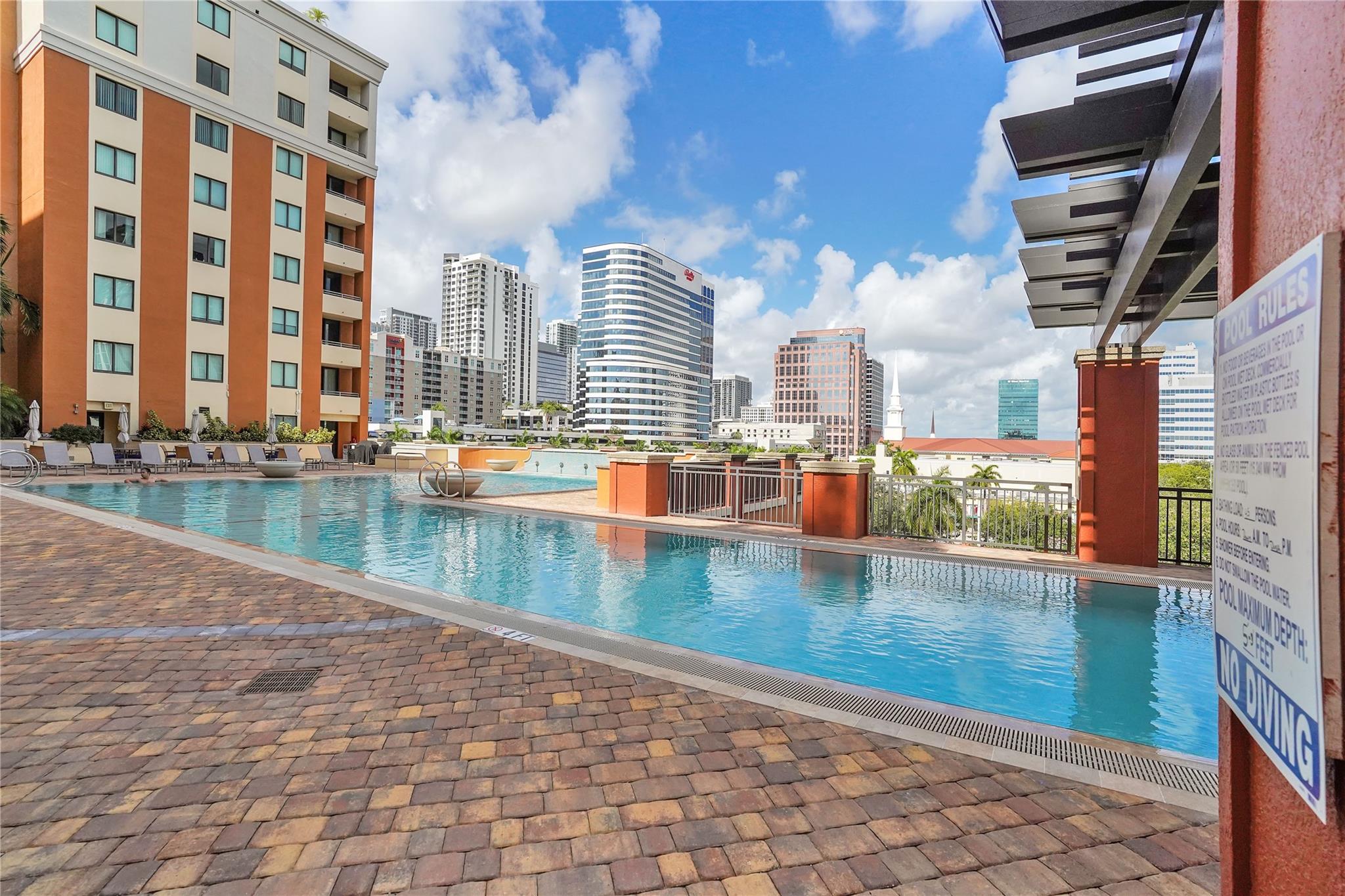 The Waverly at Las Olas - Residential