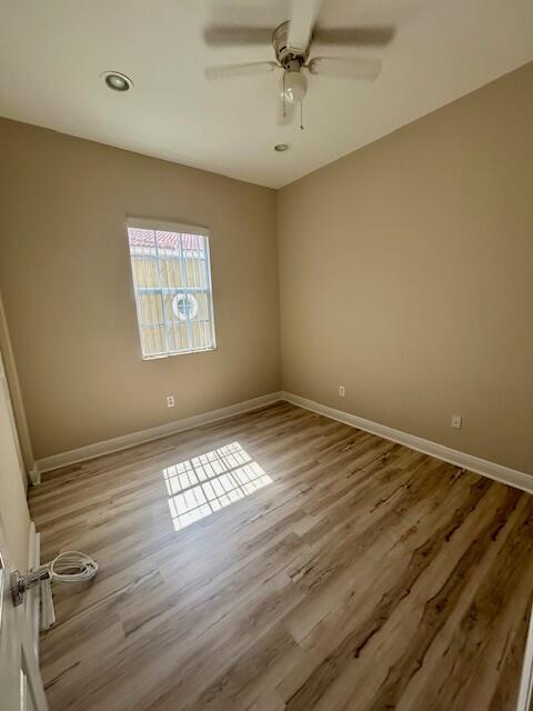 HAMPTON HILLS - Residential