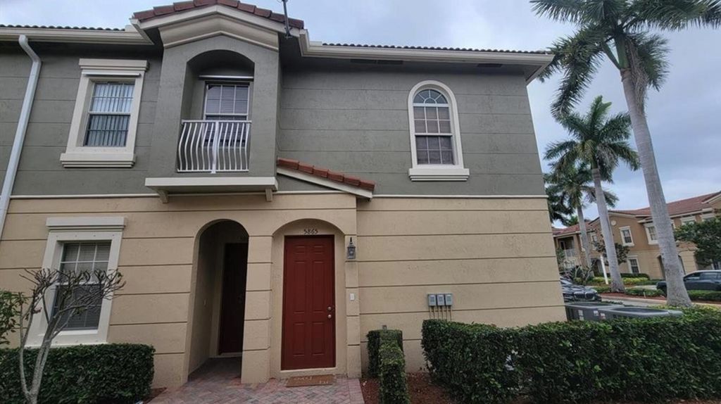 Photo of 5865 Hampton Hills Boulevard, Tamarac, FL 33321 (MLS # R11133529)