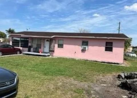 1228 Vaughn Circle Belle Glade FL 33430