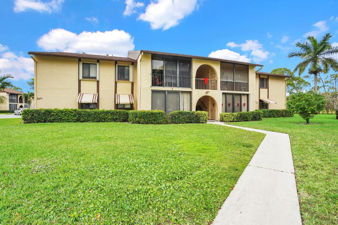 PINE RIDGE SOUTH II CONDO - Residential