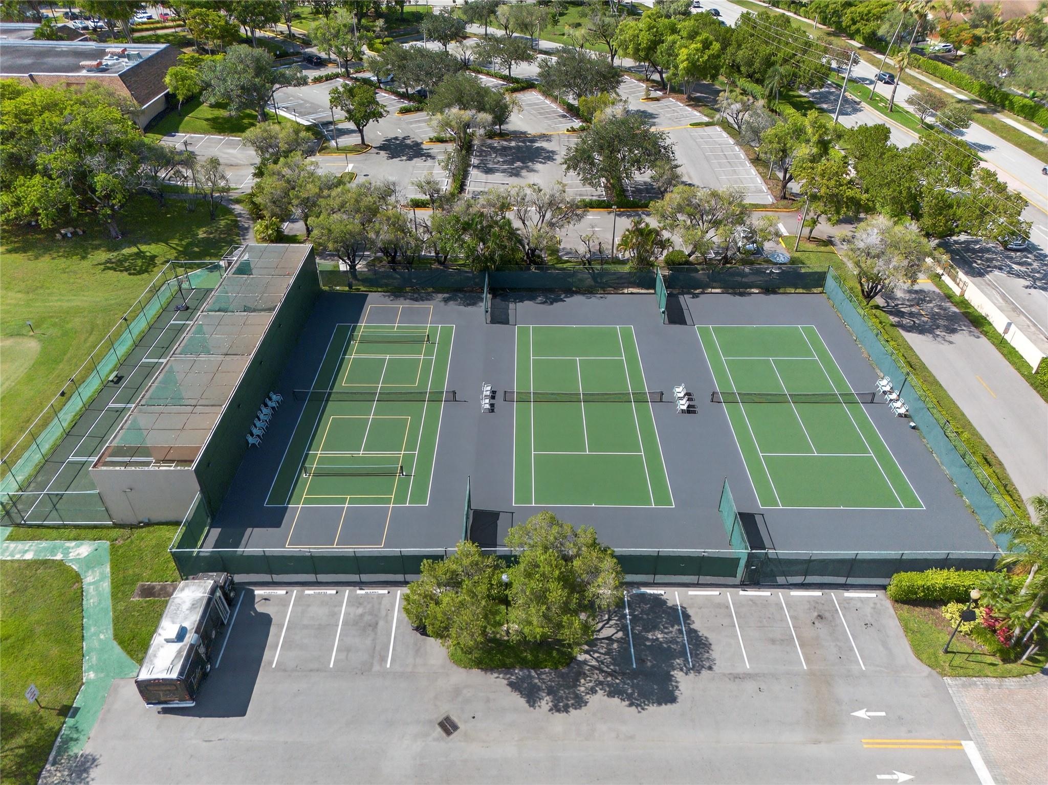 Sunrise Lakes Phase 4 - Residential