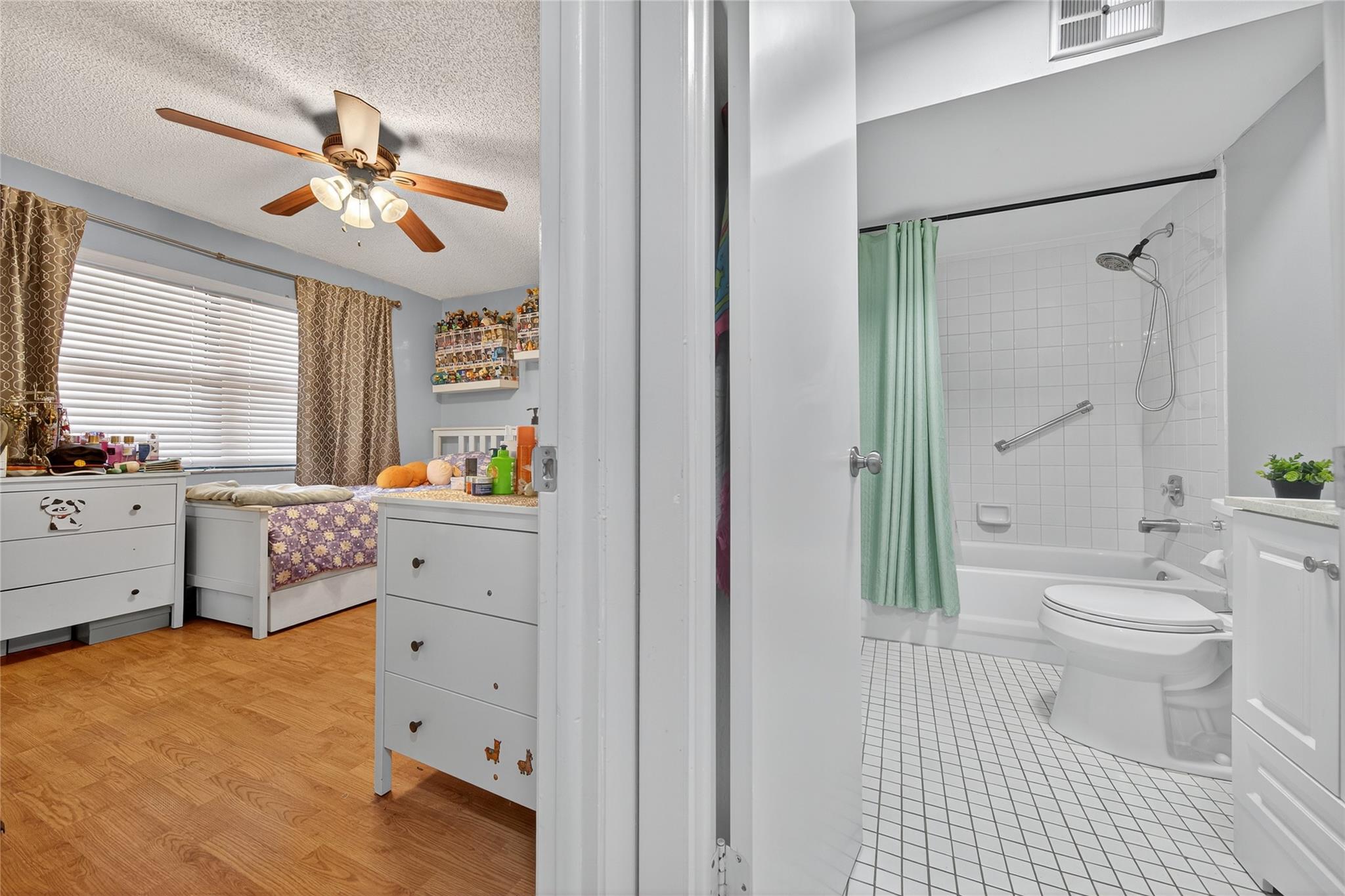 Sunrise Lakes Phase 4 - Residential