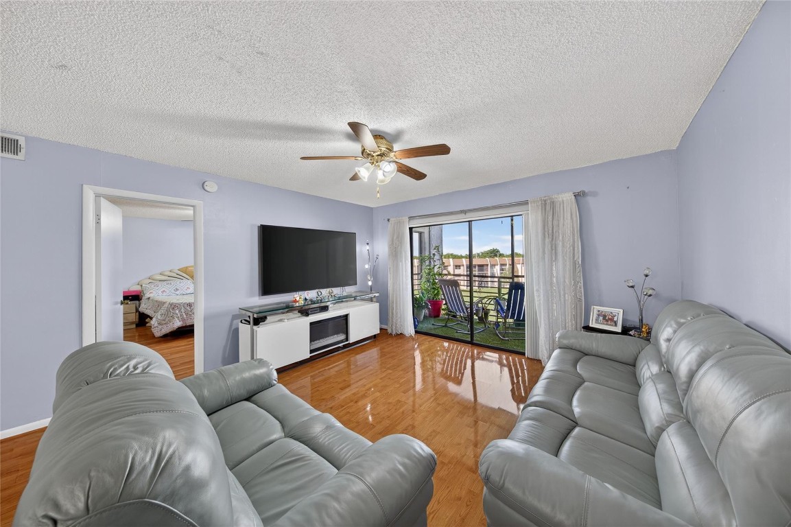 Sunrise Lakes Phase 4 - Residential