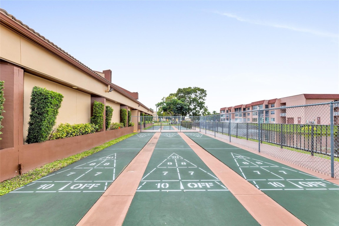 Sunrise Lakes Phase 4 - Residential