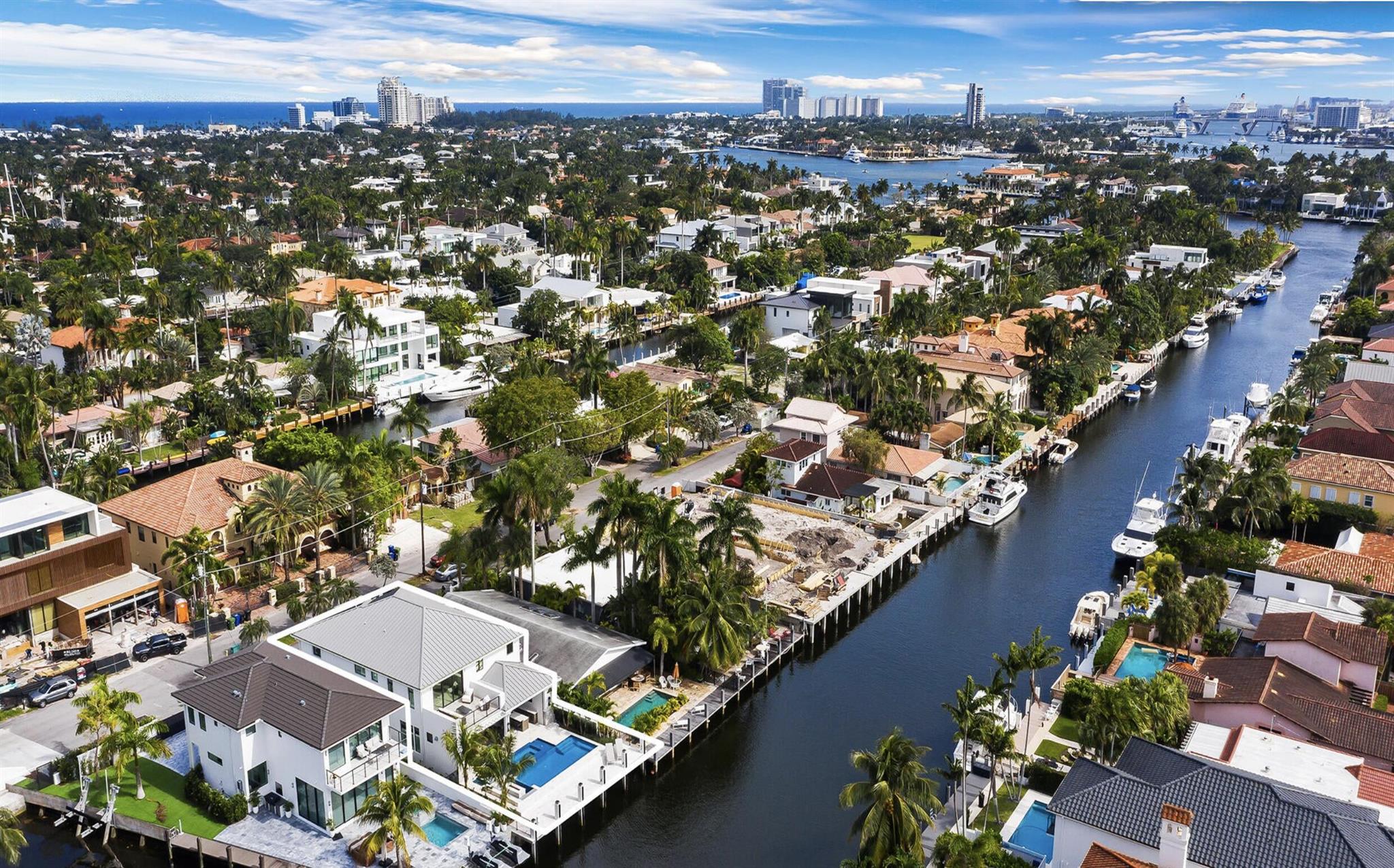 319 Coconut Isle Drive