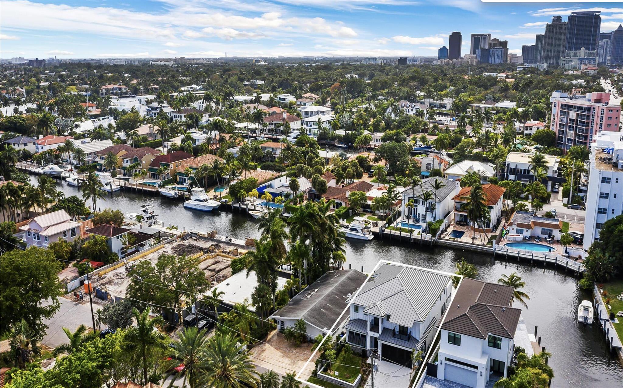 319 Coconut Isle Drive
