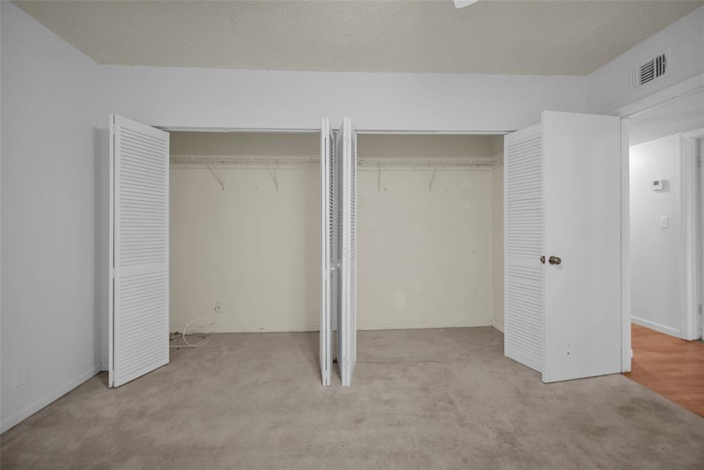 EMERALD ISLES WEST PHASE 1 CONDO - Residential Lease