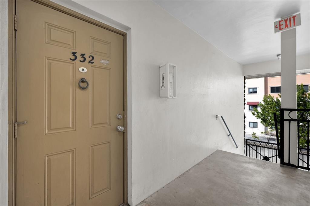 EMERALD ISLES WEST PHASE 1 CONDO - Residential Lease