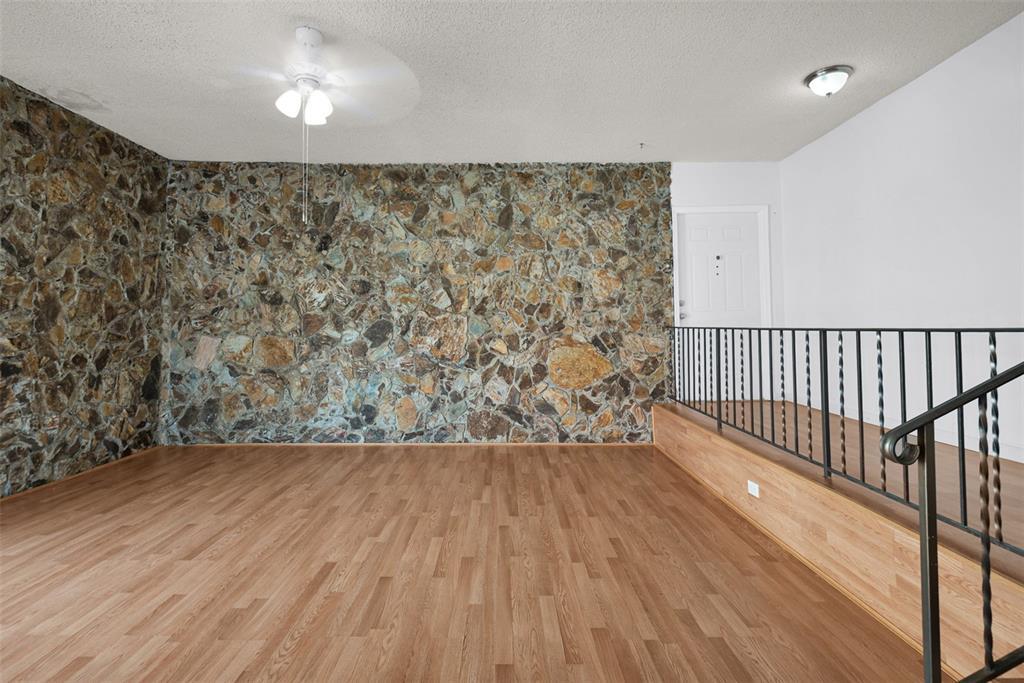 EMERALD ISLES WEST PHASE 1 CONDO - Residential Lease